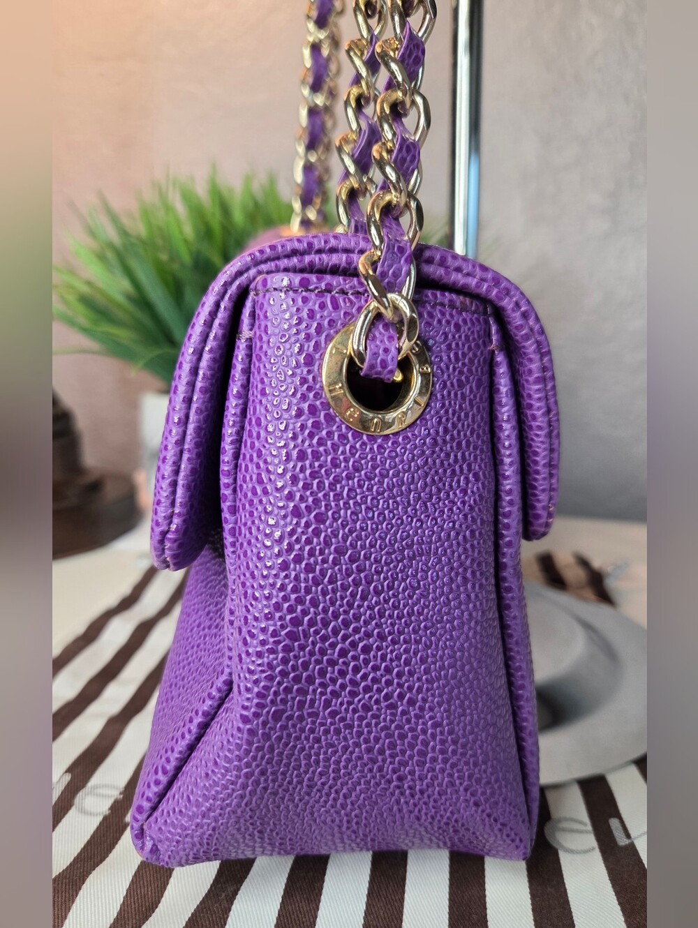 Henri Bendel Milliner Purple Pebbled Leather Chain Crossbody Shoulder Bag - Picture 7 of 16